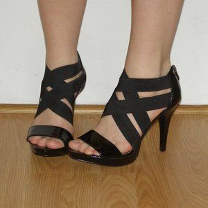 Size 8 BCBG Paris Black Patent leather Heels